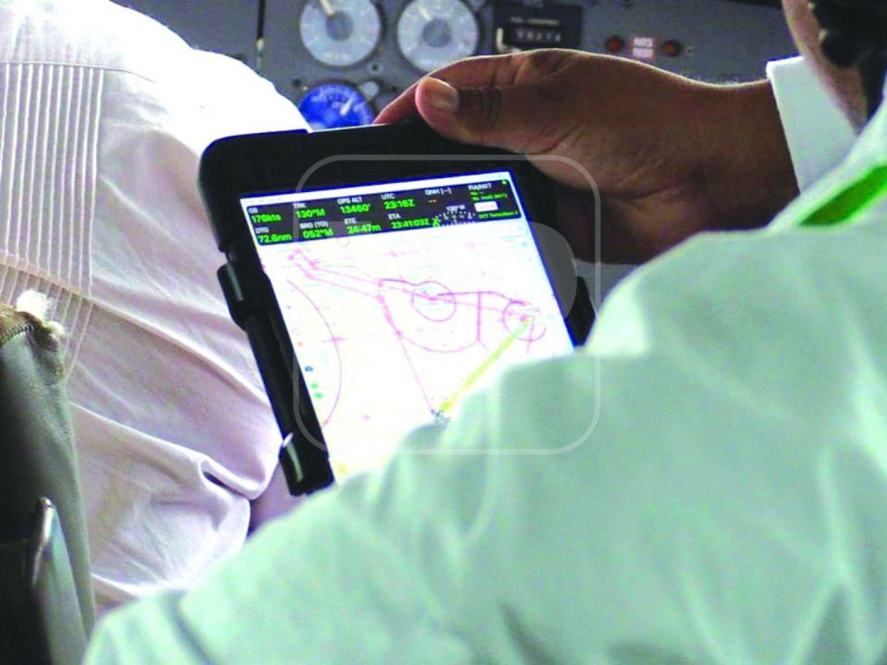 Su tecnología utiliza una formulación denominada <b>Rainmate</b>, basada en yoduro de plata y otros componentes que son dispersados desde aeronaves sobre nubes con condiciones adecuadas.