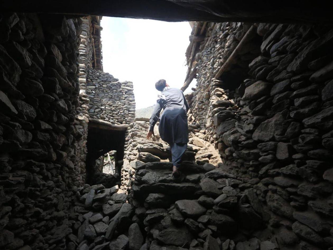 Nuevo terremoto golpea zona afectada por el sismo en Afganistán