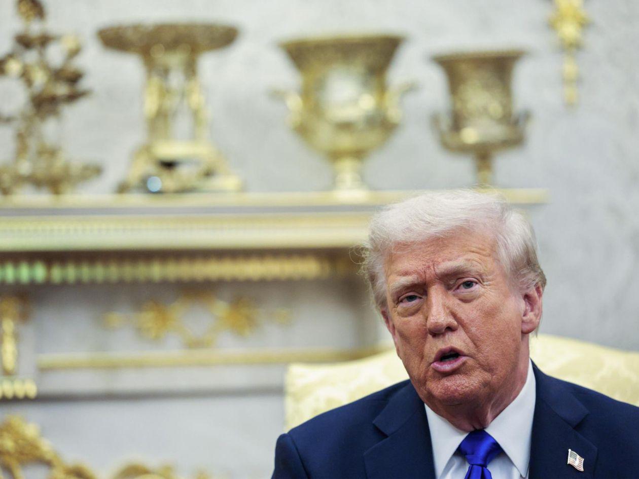 Trump no descarta invocar la Ley de Insurrección ante crimen y protestas en Chicago