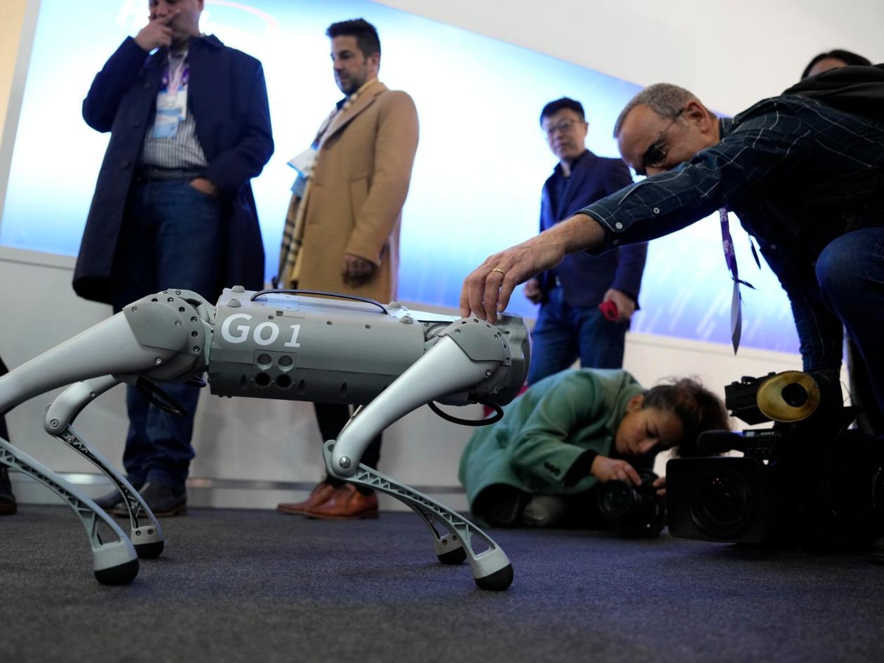 Unitree, estrella china en robots humanoides, venderá acciones