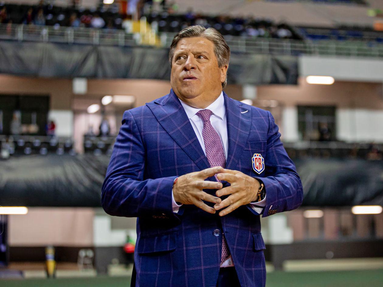 Piojo Herrera revela el principal problema de Costa Rica antes de enfrentar a Honduras