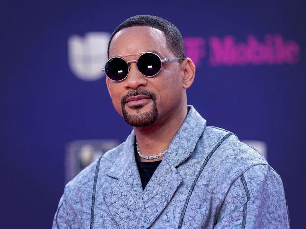 Will Smith canaliza la bofetada a Chris Rock en los Óscar en su regreso a la música