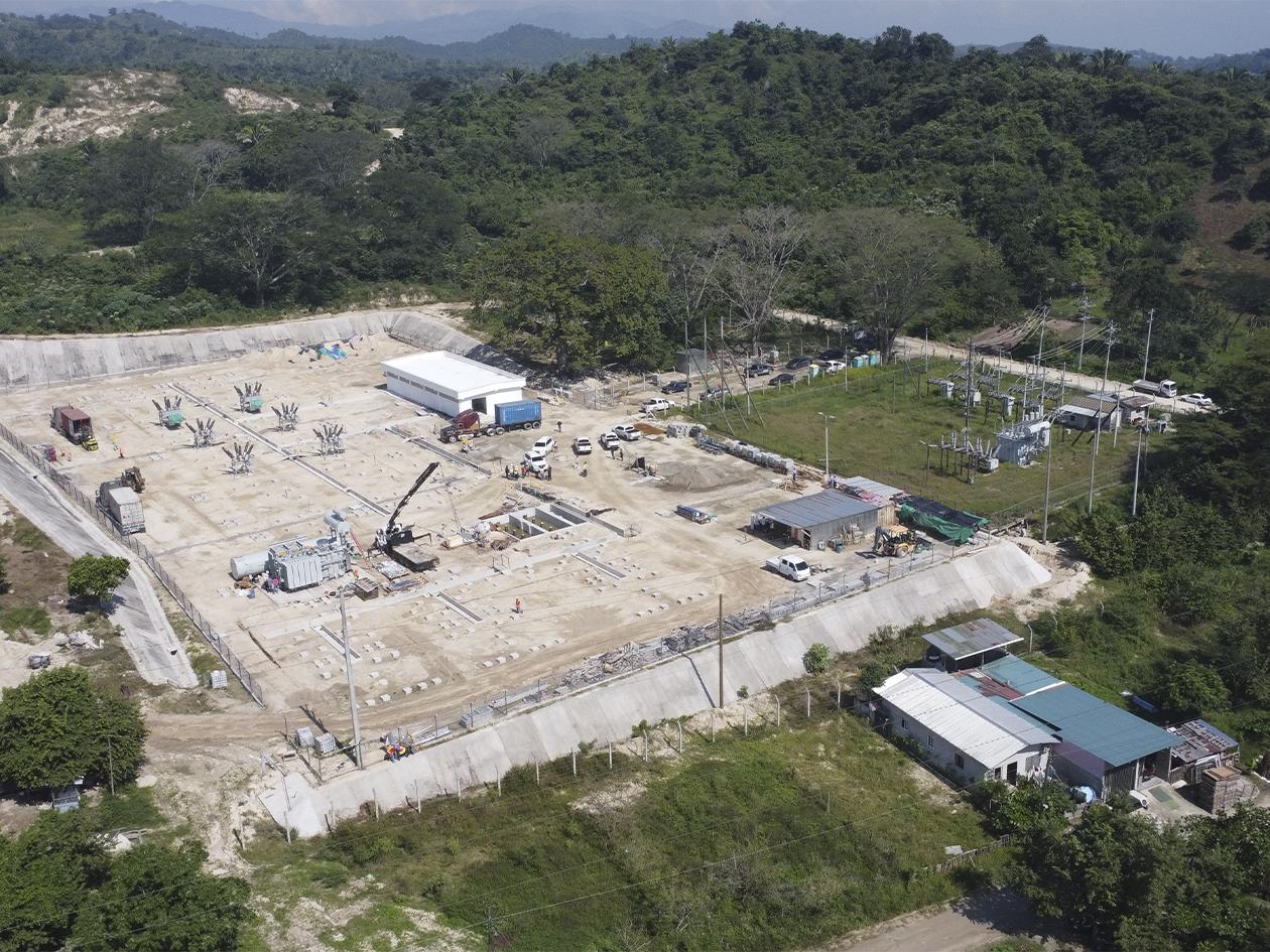 La Victoria mejora la energía de 26,000 hogares en Choloma