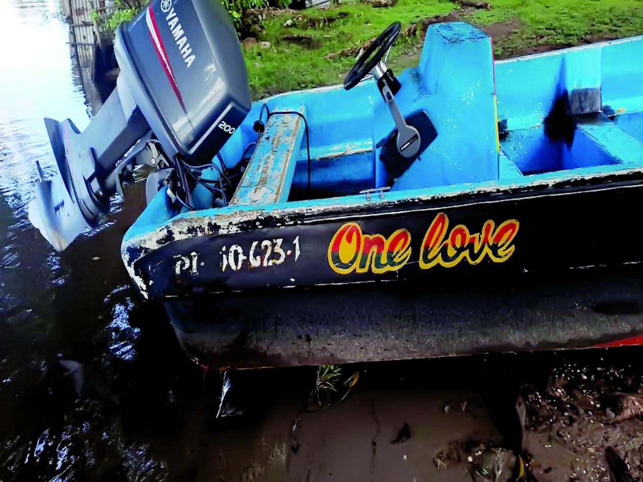 Otras lanchas en depósito en la Base Naval de Caratasca son reclamadas por sus dueños, pero tampoco aparecen.