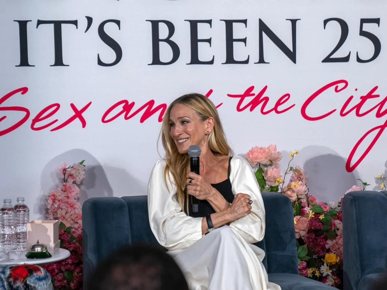 Sarah Jessica Parker se siente orgullosa de Carrie Bradshaw