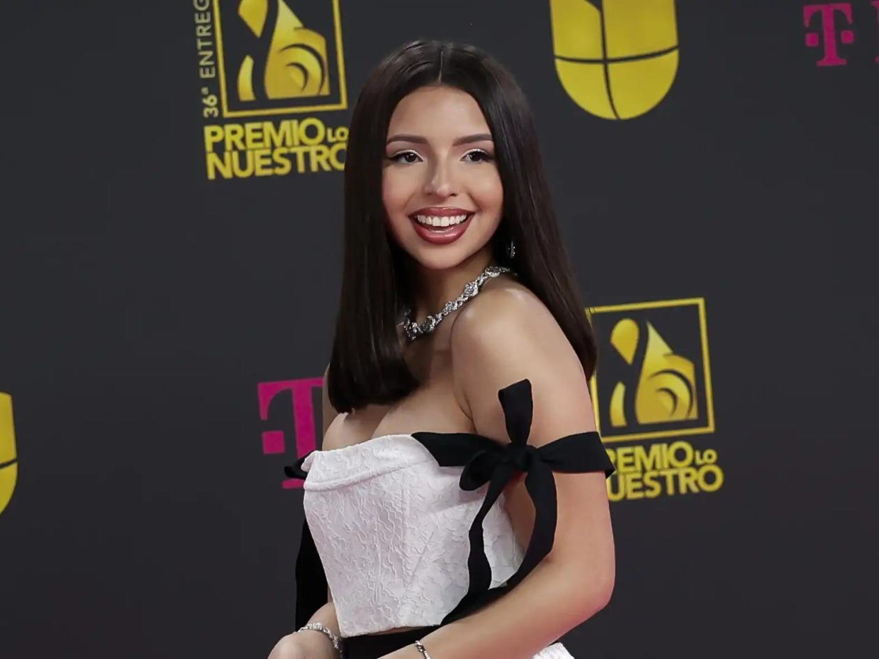 ¿Problemas con Nodal? Ángela Aguilar borra fotos en Instagram