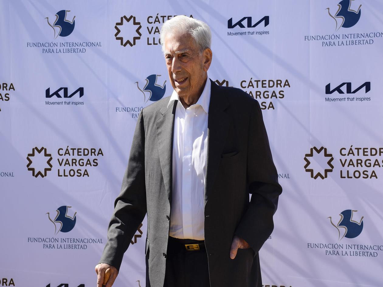 Muere Mario Vargas Llosa a los 89 años en Lima