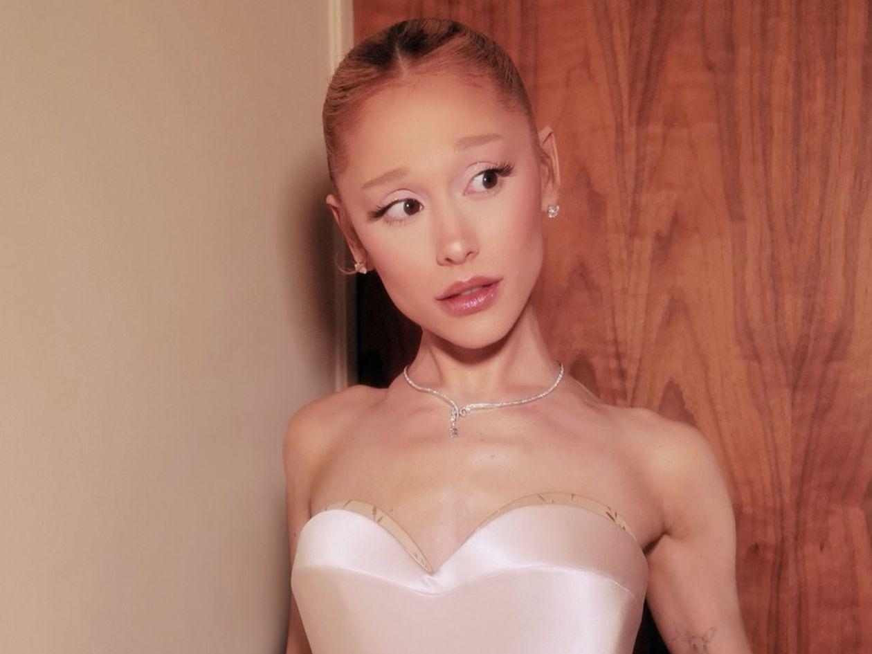 Ariana Grande sana heridas de su divorcio en la versión extendida de 'Eternal Sunshine'