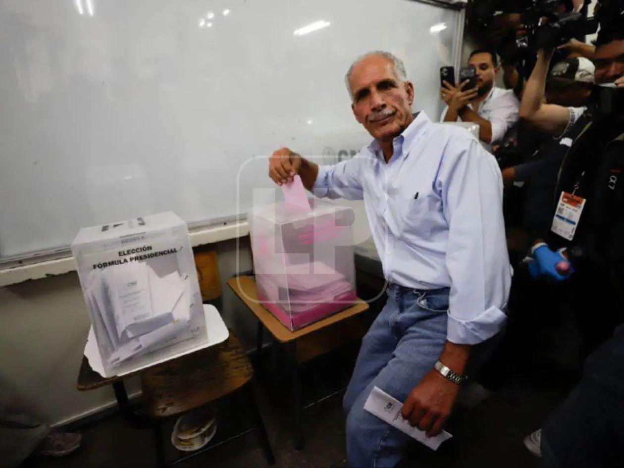 Bukele no felicitó a Nasry Asfura en su cuenta de X tras las elecciones generales 2025