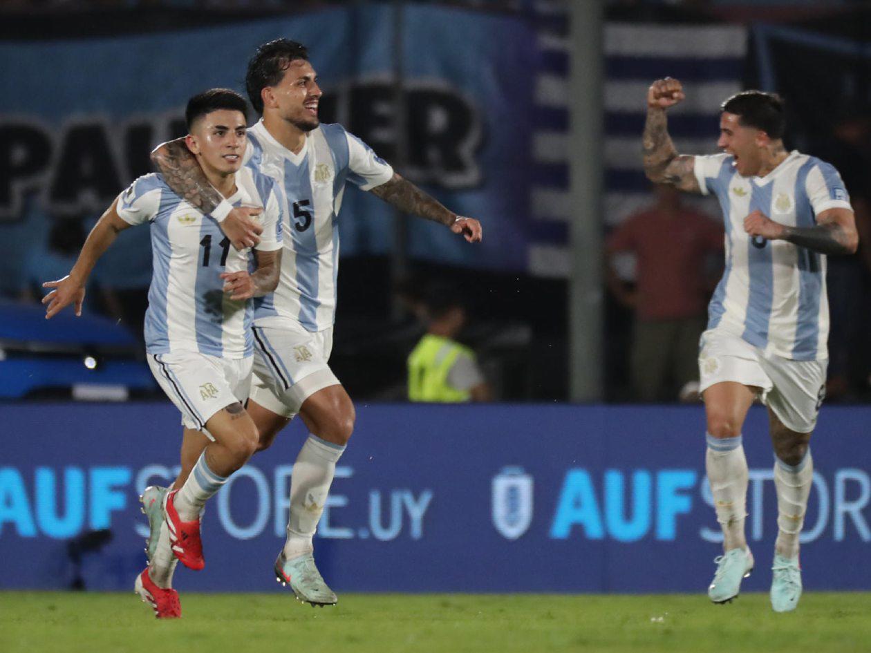 Argentina golpea a Uruguay y da un gran paso hacia el Mundial 2026
