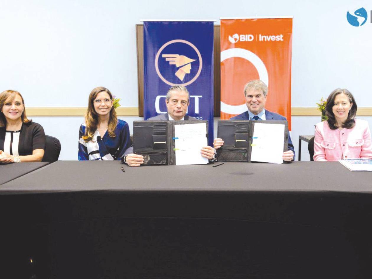 Impulsan programa para pymes y migrantes retornados