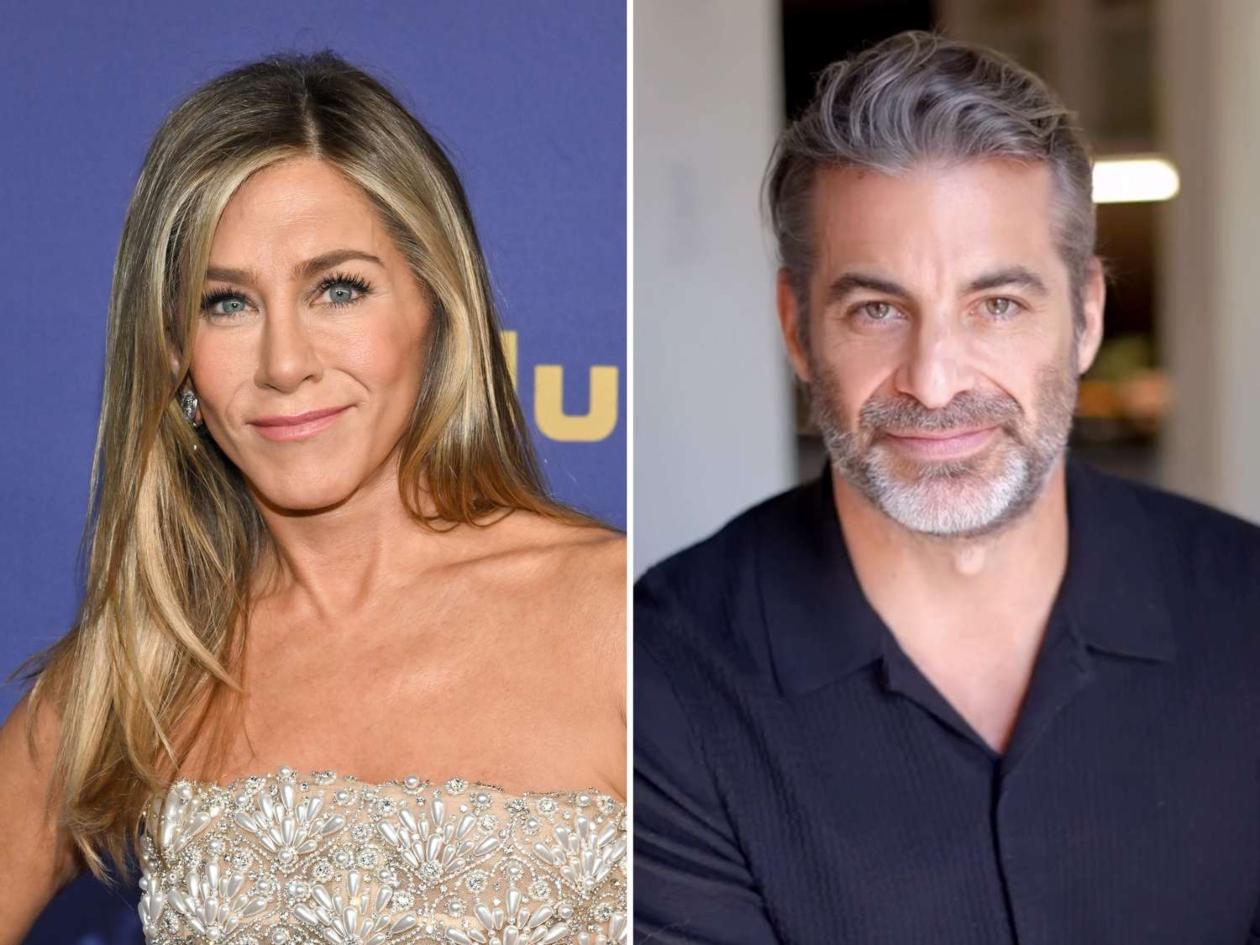 Jennifer Aniston vive un romance con Jim Curtis, un coach de vida e hipnotizador