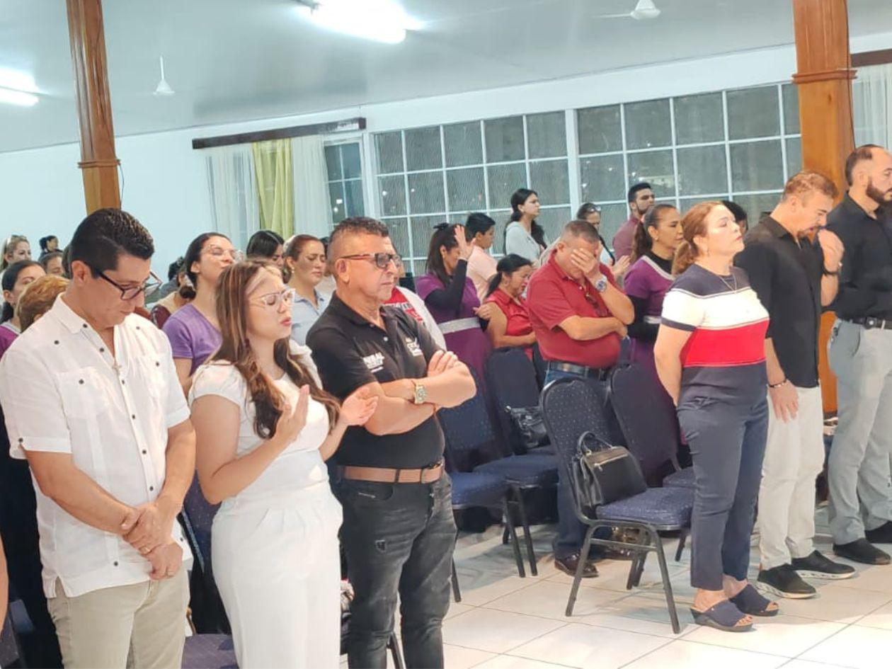 Candidatos liberales impulsan jornadas de oración durante el silencio electoral