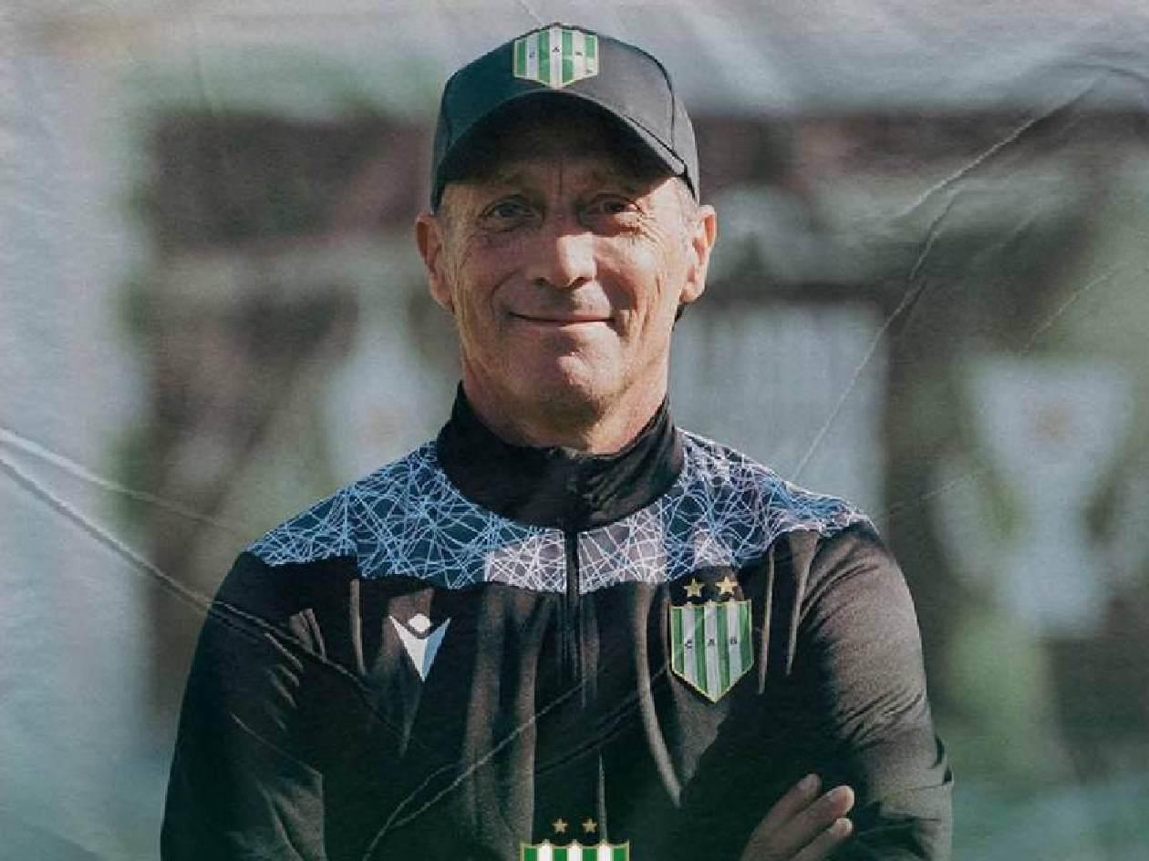 Exclusiva: Troglio confiesa la bronca que tuvo con Beckeles y cuánto más gana en Argentina