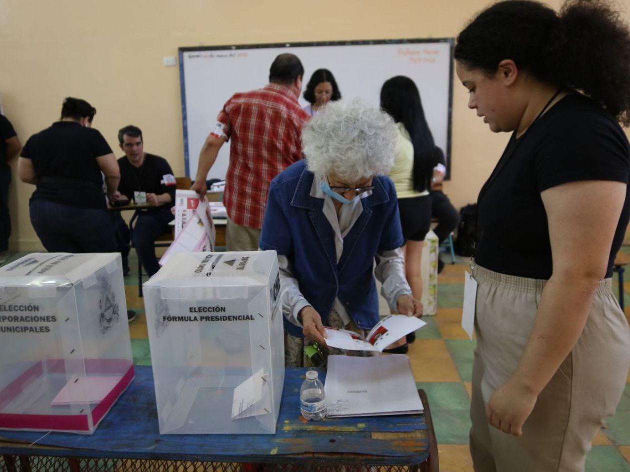 Mujeres hondureñas piden a líderes políticos un pacto social y fiscal por su derechos