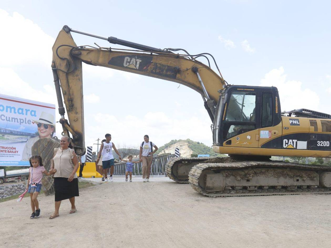 Cierran paso vehicular en el puente Bailey de la Flor de Cuba