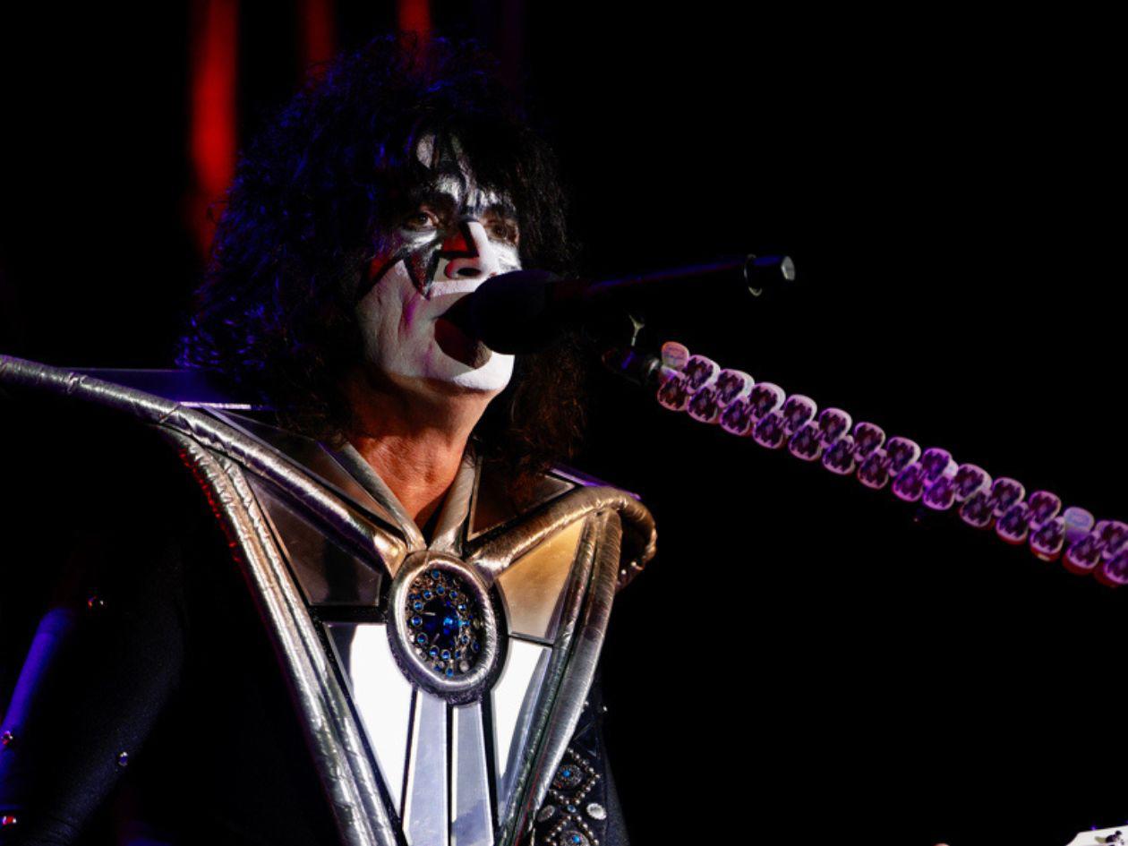 Ace Frehley, guitarrista original de KISS, fallece a los 74 años