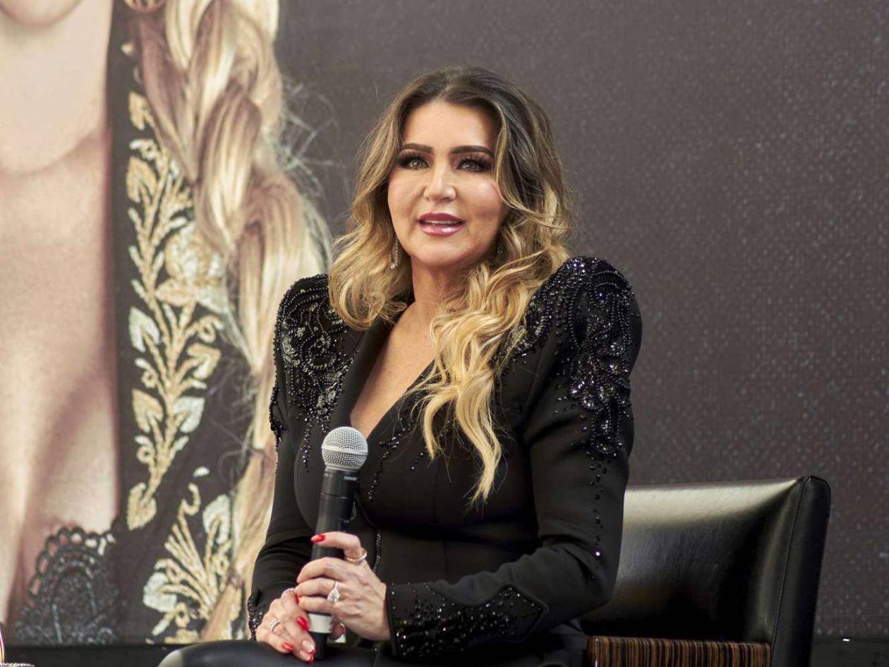 Alicia Villarreal busca llegar “hasta las últimas consecuencias” contra Cruz Martínez