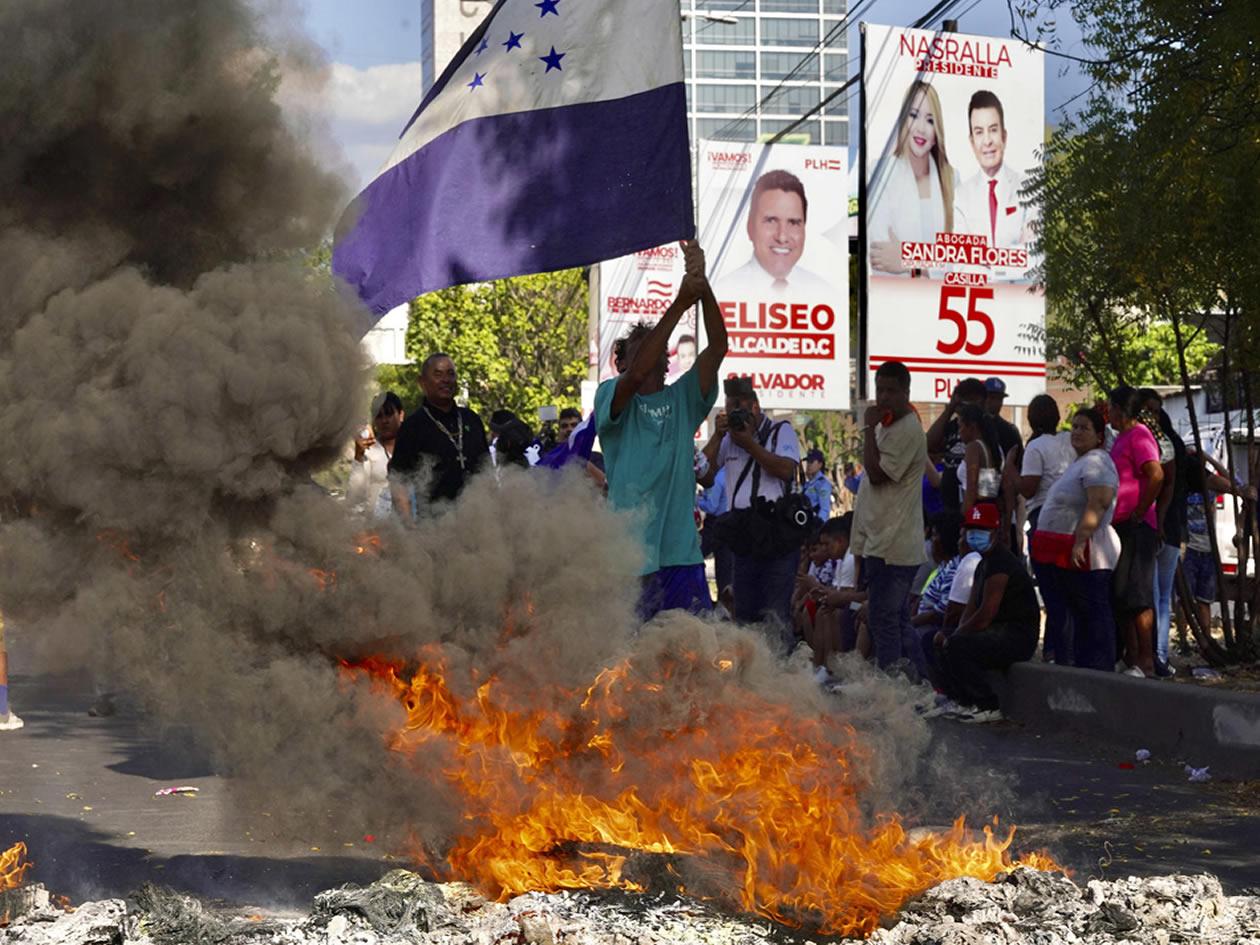 Honduras celebró elecciones primarias entre protestas y denuncias de irregularidades