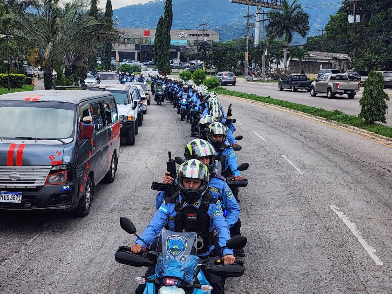Entregan nuevo lote de motos para fortalecer operativos policiales en el Valle de Sula