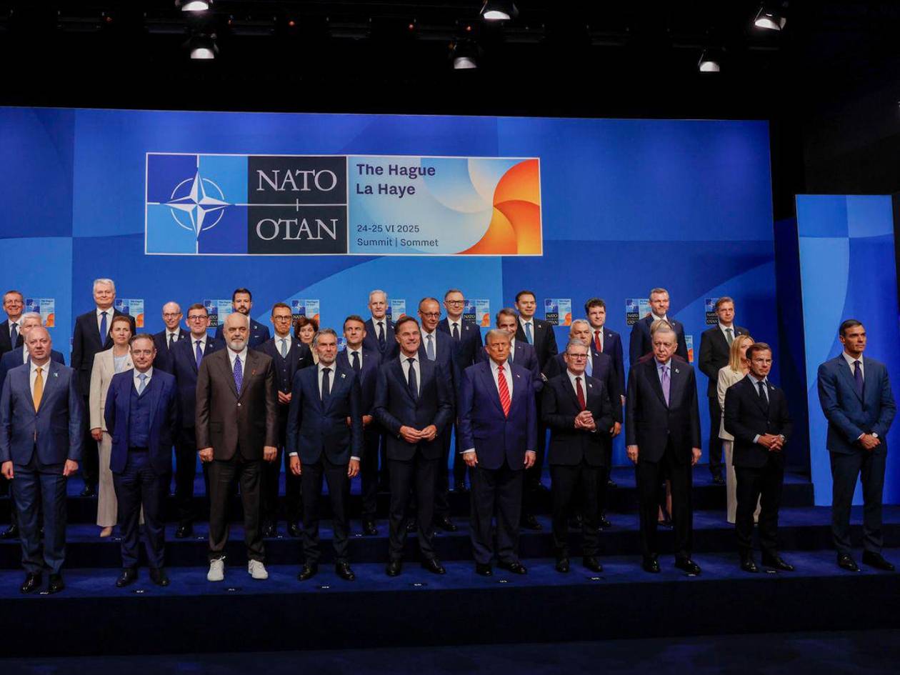 Los países de la OTAN se comprometen a incrementar el gasto militar