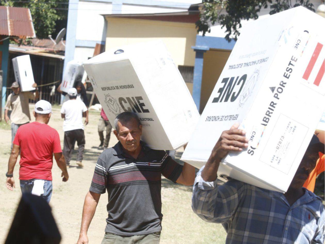 Controversia e incertidumbre a pocas horas de elecciones en Honduras
