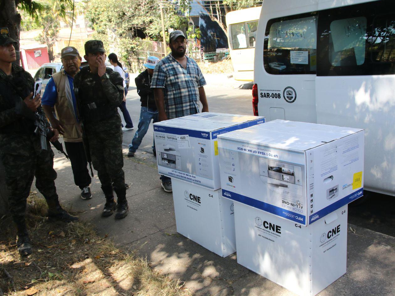 Ocho conductores revelan detalles del traslado electoral el 9 de marzo