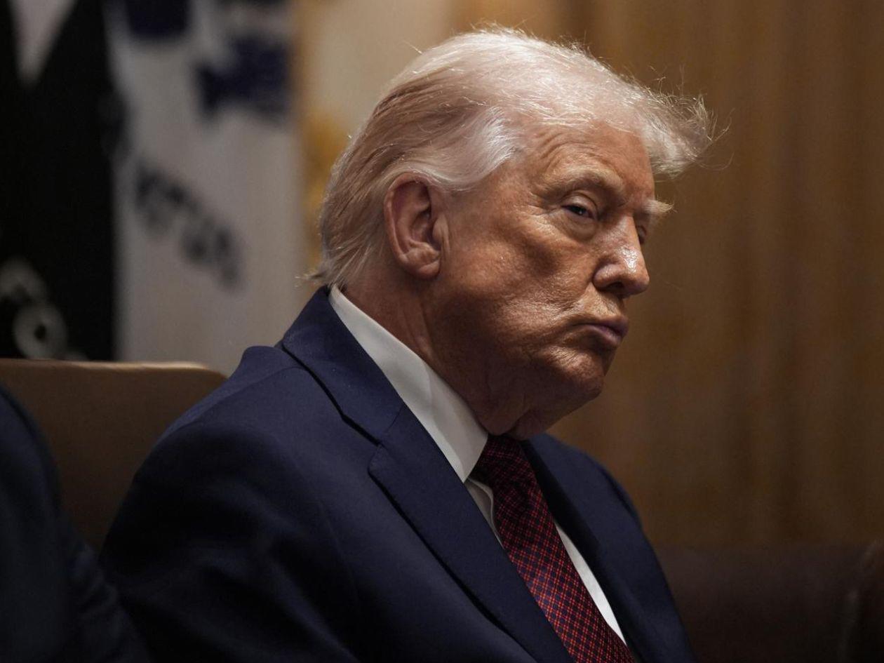 Trump lanza tarjeta dorada para millonarios que quieran residir en EEUU