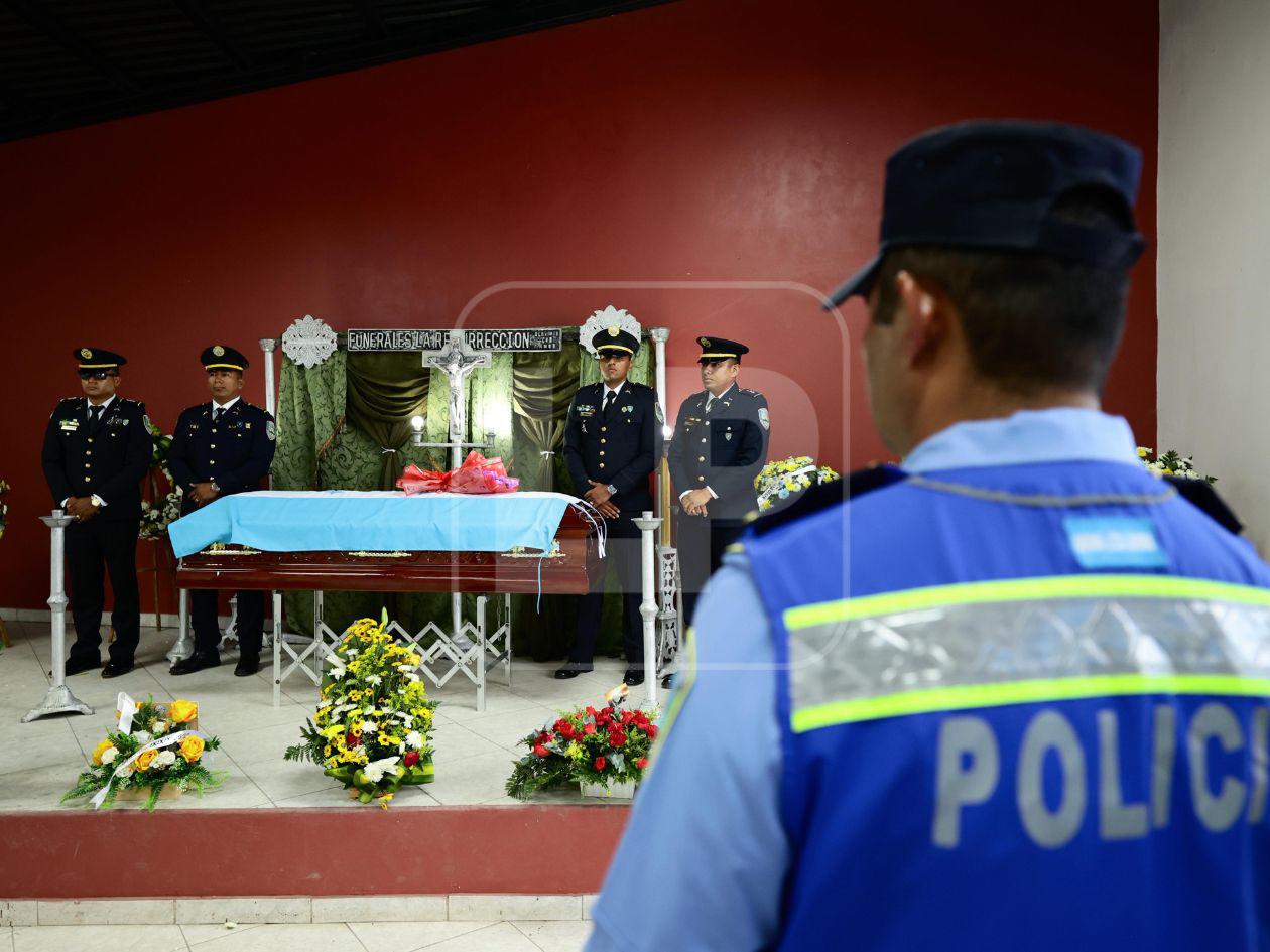 “¡Fue un héroe! Despiden con profundo dolor al inspector Kevin Pérez