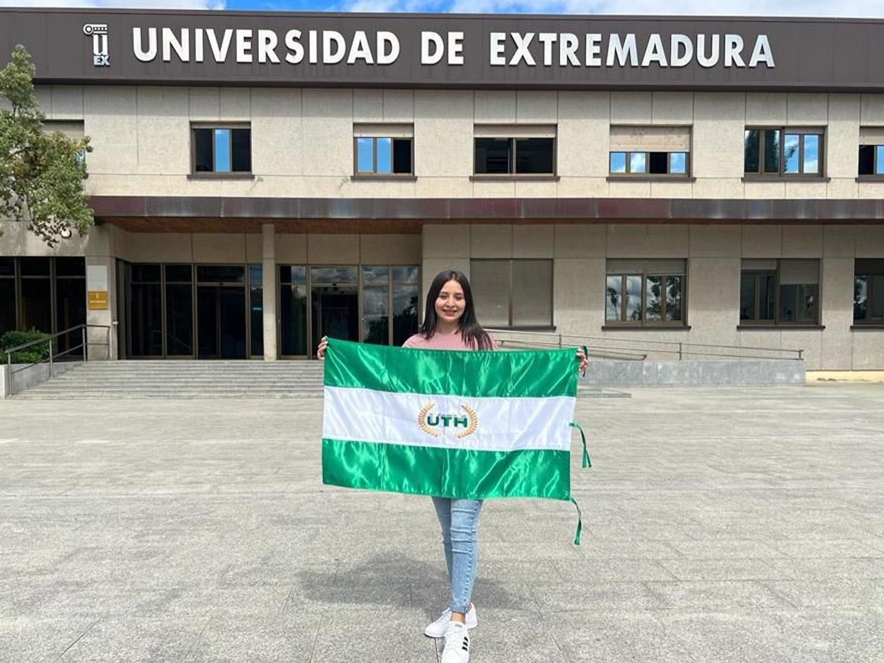 El viaje académico que transformó la vida de Sandy Murillo