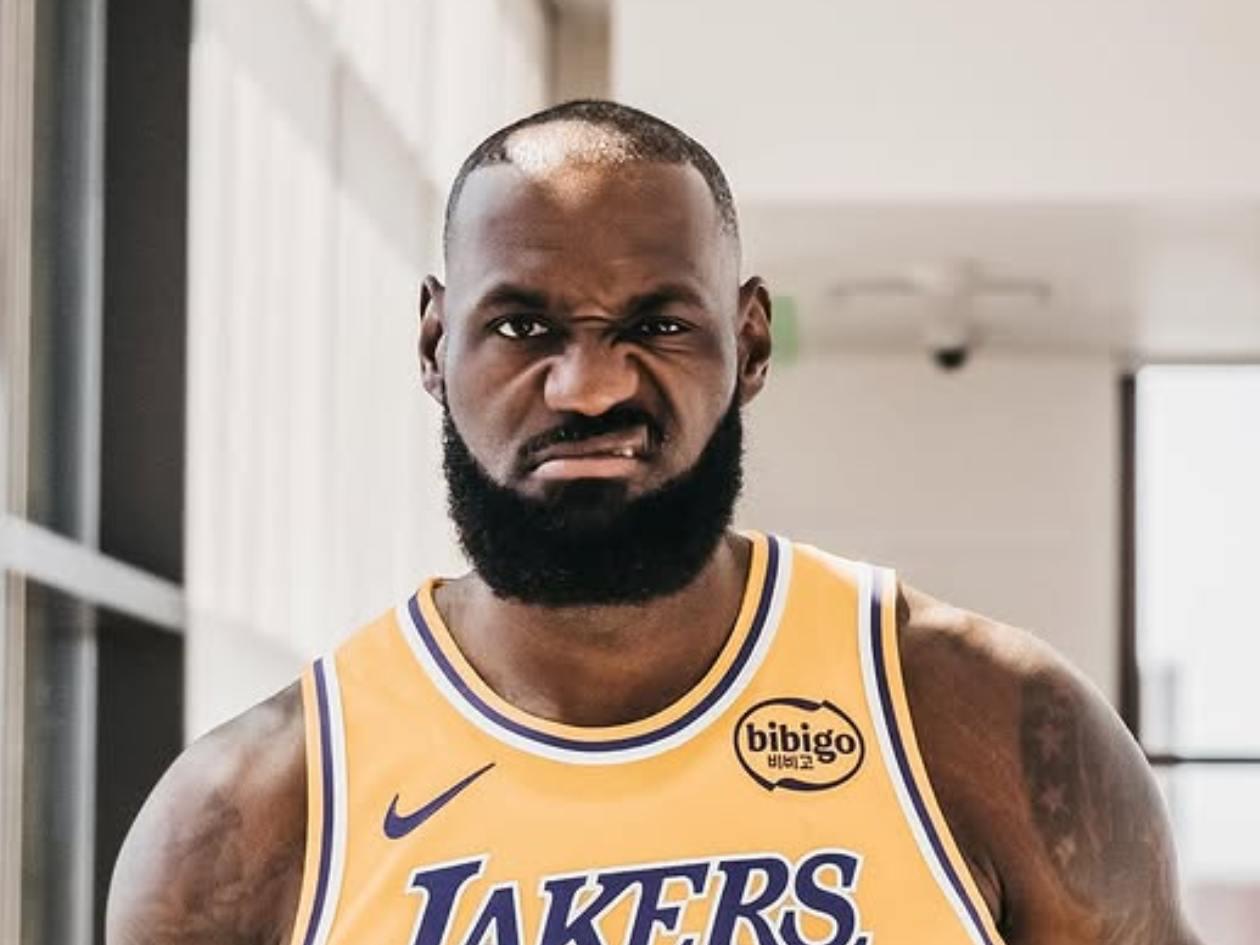 LeBron James sorprende: La decisión de todas las decisiones