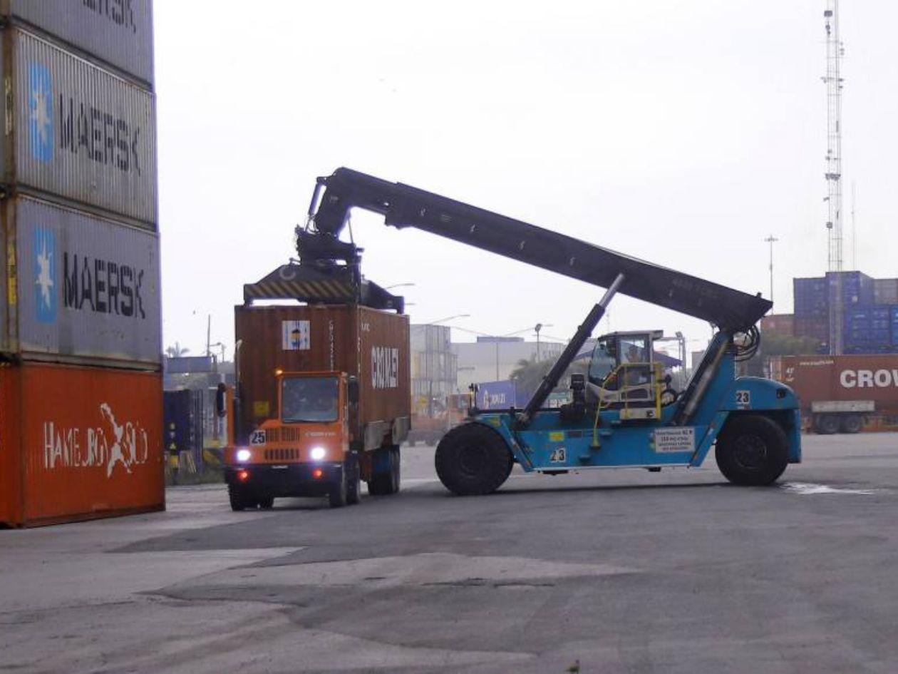 Estados Unidos advirtió sobre  adjudicar escáneres a empresa china en Puerto Cortés