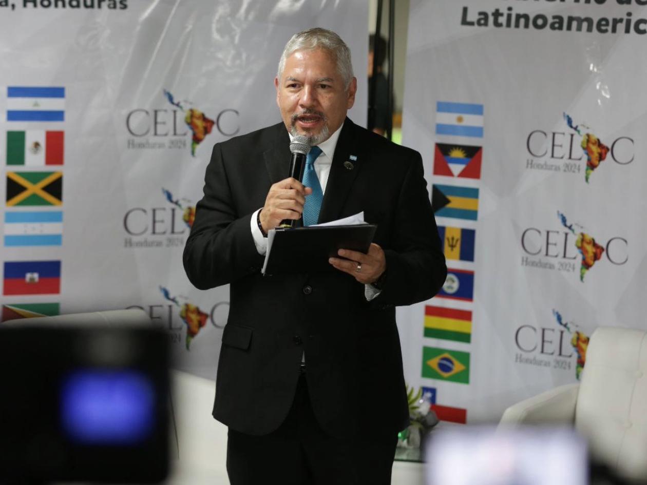 Canciller niega retiro de embajadora de Nicaragua tras desacuerdos en la Celac