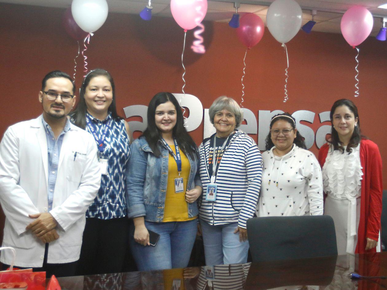 La Prensa impulsa la prevención del cáncer de mama con charla médica