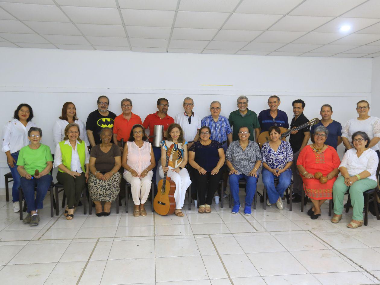 La Mayor, el programa que desde hace un año transforma la vida de los adultos mayores en SPS