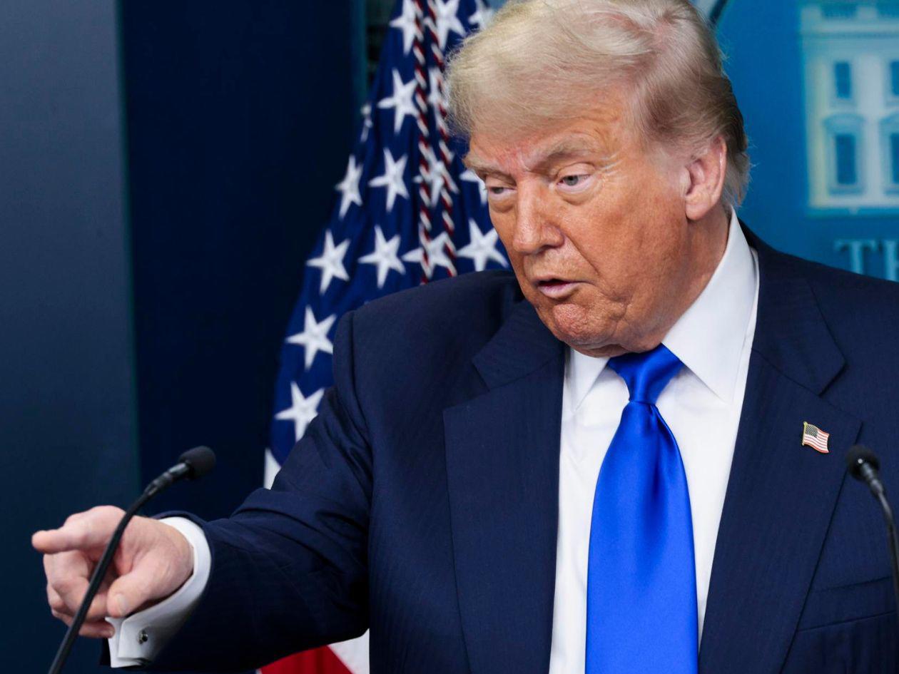 Trump toma radical decisión sobre negociación comercial con Canadá