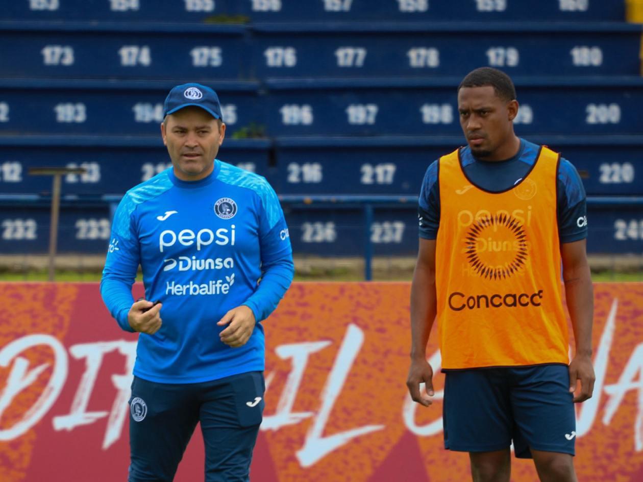 Javier López advierte a futbolistas del Motagua en Costa Rica