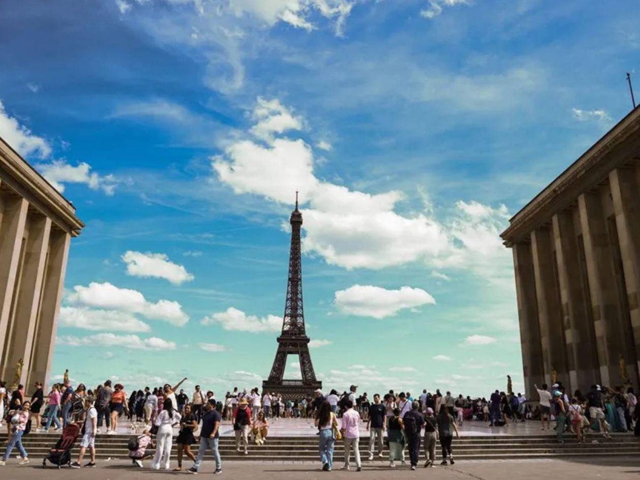 Alerta roja en París por el pico de la ola de calor en Francia