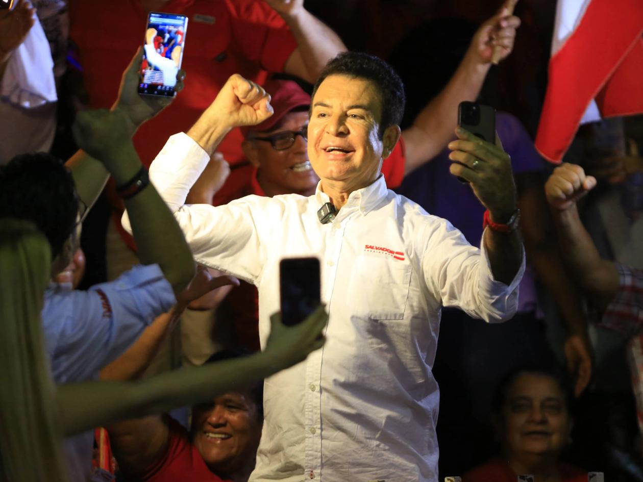 “¡Venimos a encender el fuego liberal que nunca se ha extinguido!”: Salvador Nasralla