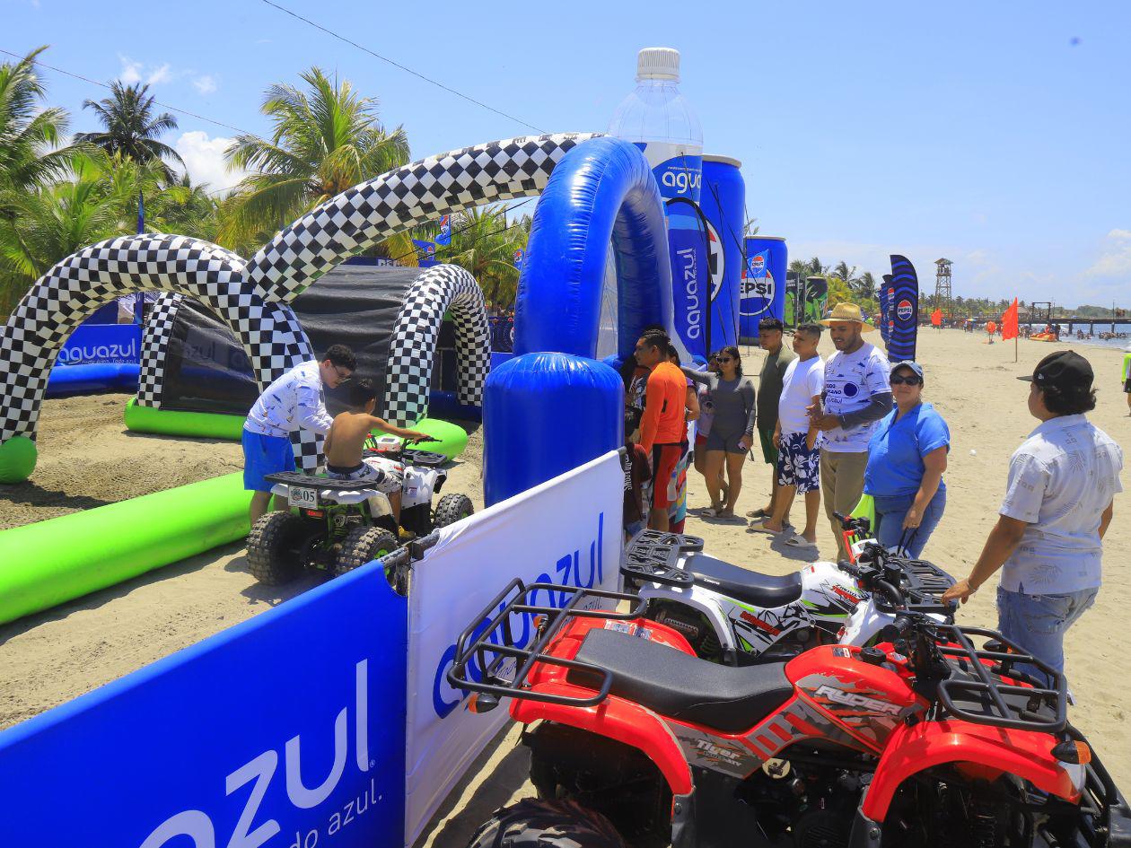 Aguazul lleva la aventura del Racing Summer a las playas de Tela y Puerto Cortés
