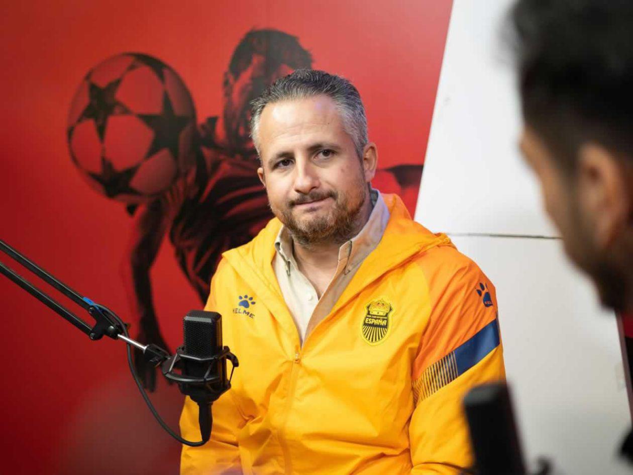 Elías Burbara se pronuncia sobre salidas de Moya y Alvarado del Real España