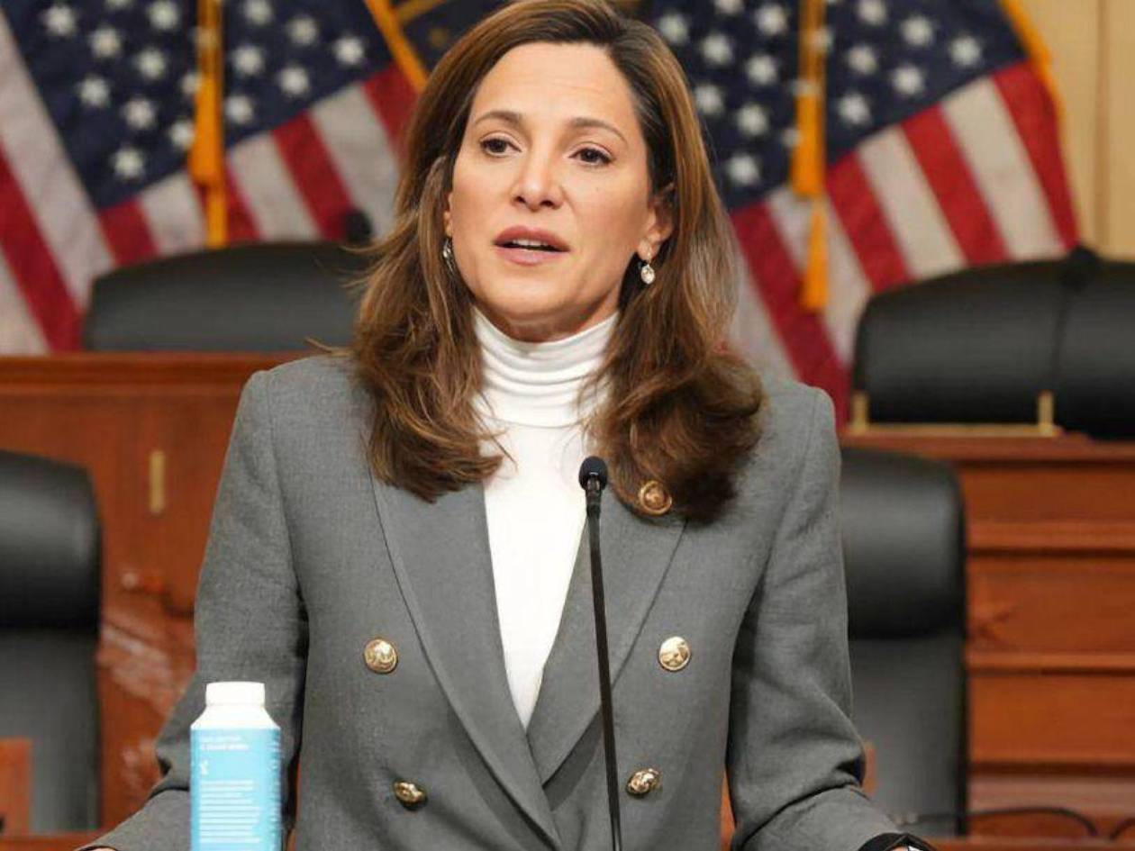 Congresista de EEUU denuncia al general Hernández por “acciones cobardes” contra el CNE