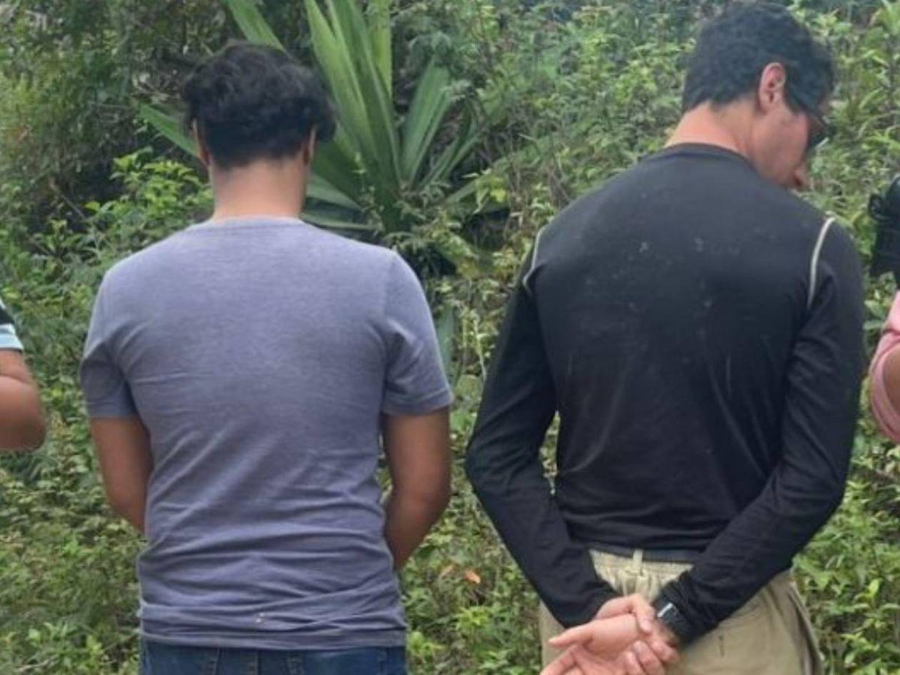 Rescatan a dos estudiantes secuestrados en Azacualpa; exigían 120 mil lempiras por su liberación