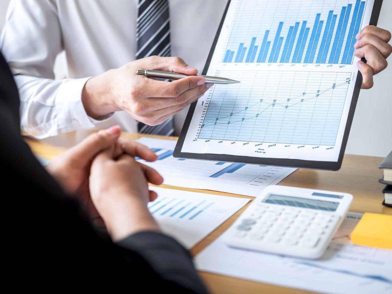 ¿Trabajar más horas te hace más productivo?