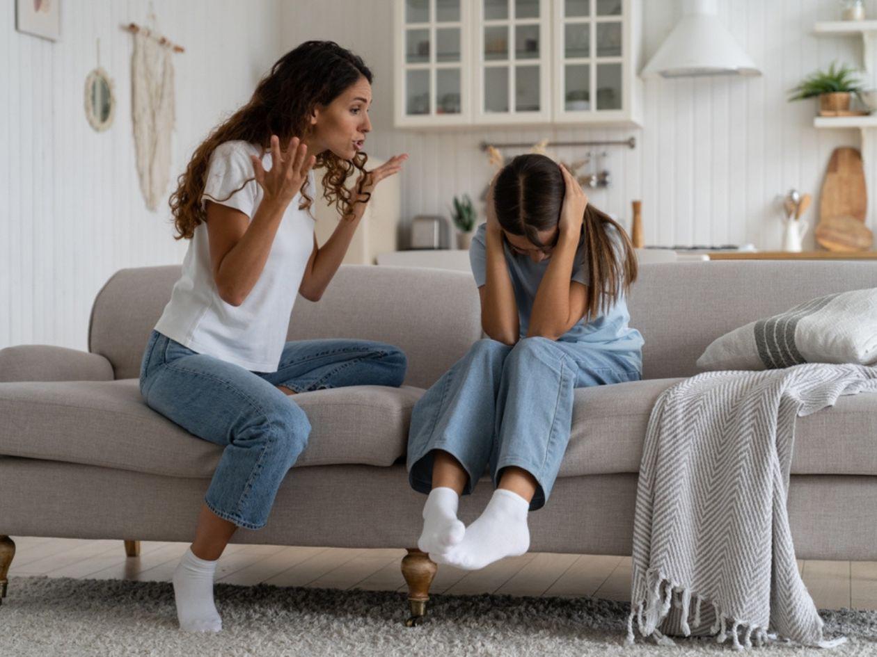 ¿Cómo afecta el maltrato infantil a la salud mental y física?