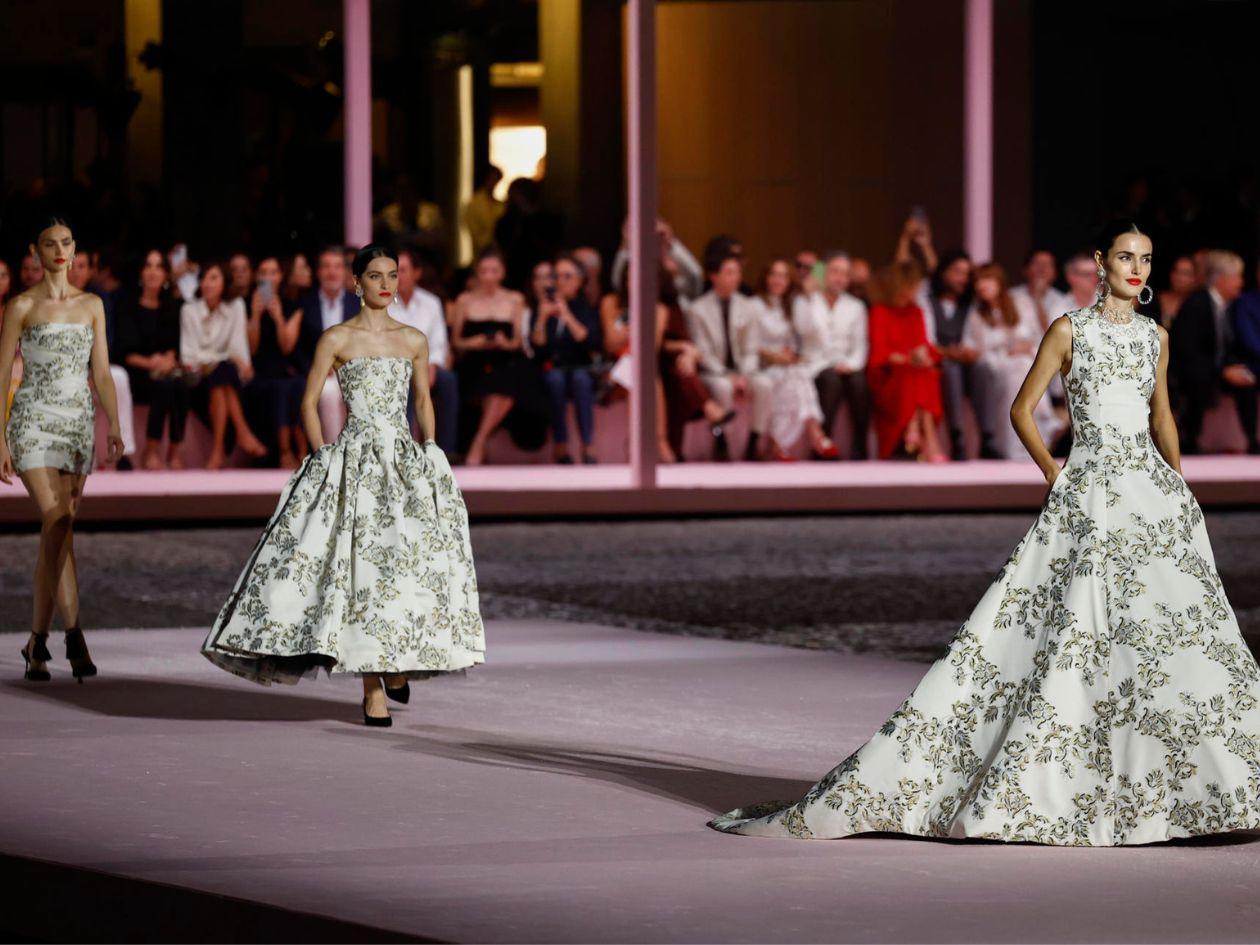 De Fonsi a Yatra: Algunos invitados al desfile de Carolina Herrera en España