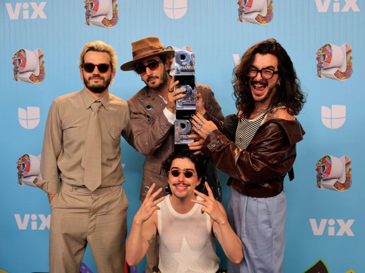 Bad Bunny, Morat y Karol G triunfan en Premios Juventud