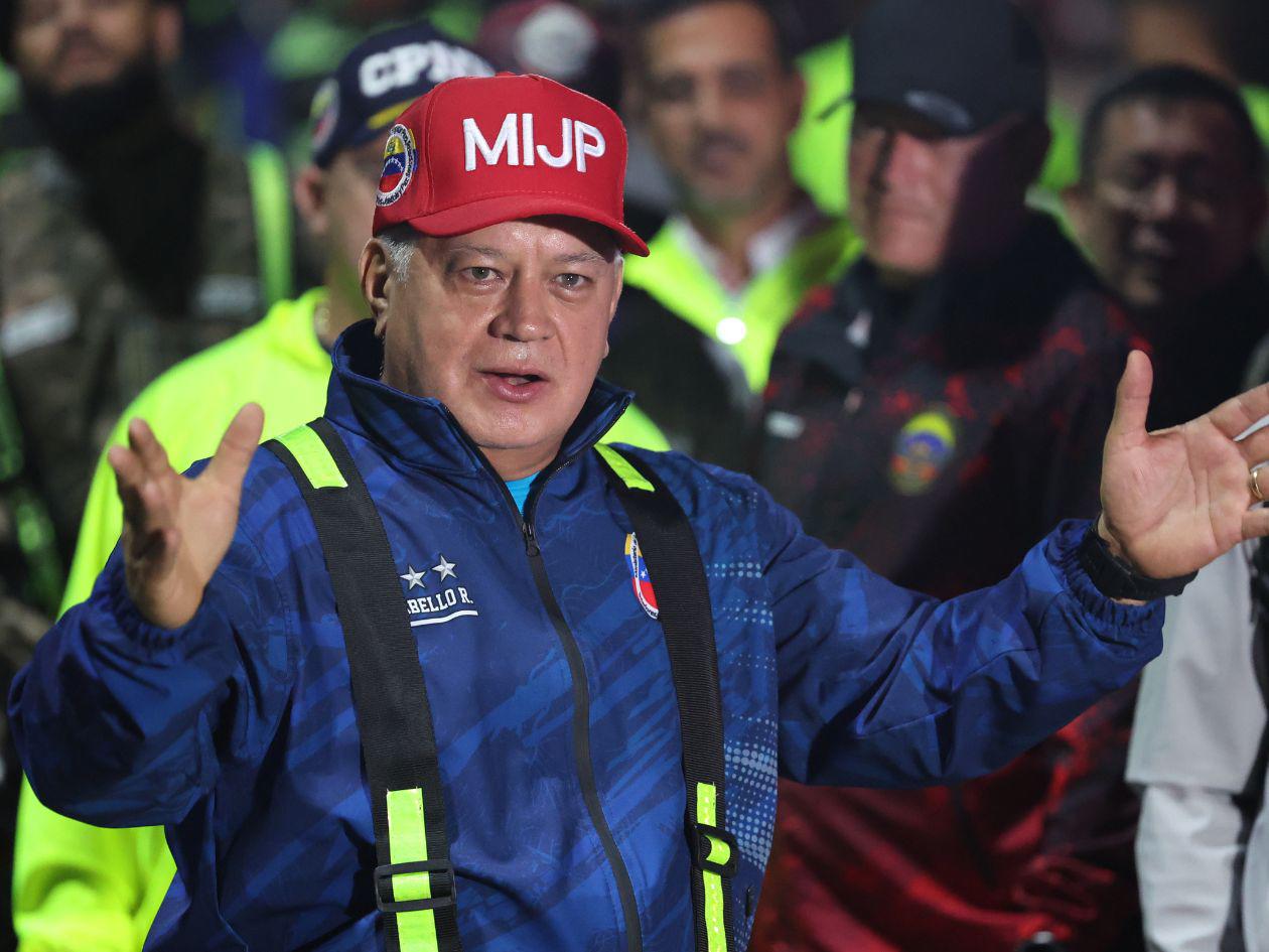 Llegan a Venezuela 183 migrantes en vuelo procedente de Honduras