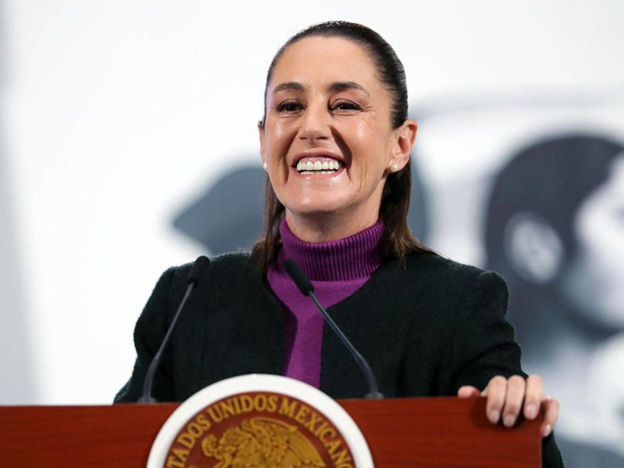 Sheinbaum celebra reducción a 1% del impuesto a remesas en EEUU