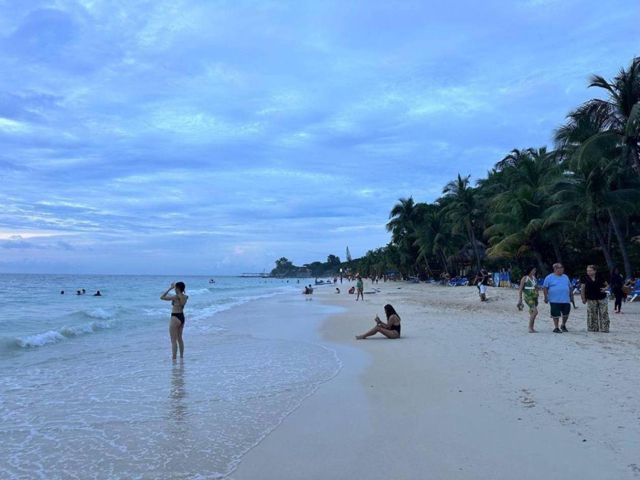 China donará planta de tratamiento de aguas para Roatán